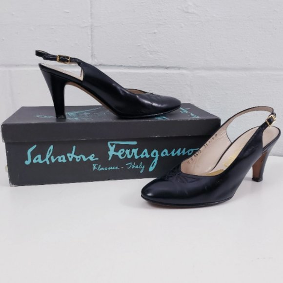 Salvatore Ferragamo Shoes - Black Leather Classic Slingback  Ferragamo Medium Heels 6.5B GOCCIA